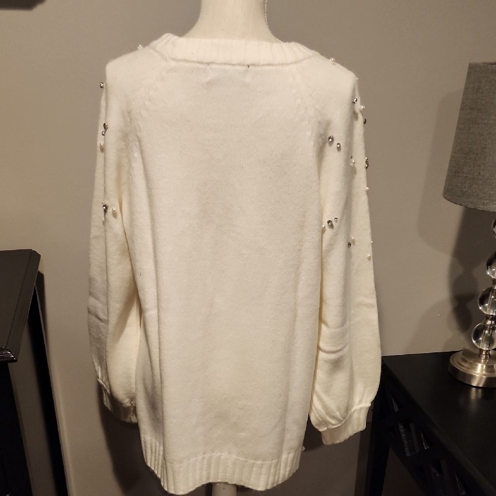 Karl Lagerfeld Elegant Cream Embellished Sweater Size XL PTP 23in Length 28in - Picture 4 of 9